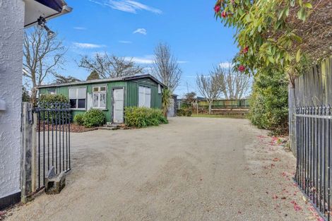 Photo of property in 9 Falstaff Street, Stratford, 4332