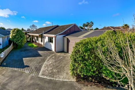 Photo of property in 20 Sawtell Place, Northcote, Christchurch, 8052