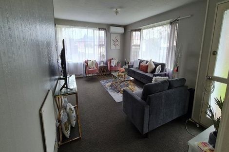 Photo of property in 10 Adams Road, Manurewa, Auckland, 2102