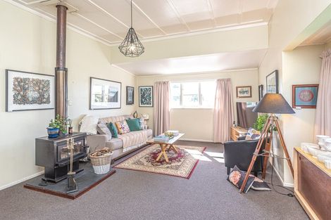 Photo of property in 79 Alma Road, Gonville, Whanganui, 4501