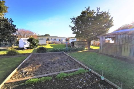 Photo of property in 73 Barraud Street, Dannevirke, 4930