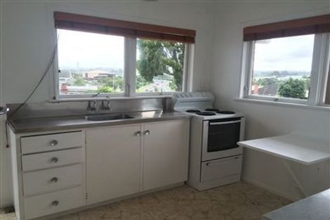 Photo of property in 1/28 Esmonde Road, Takapuna, Auckland, 0622