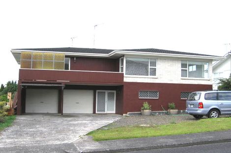 Photo of property in 45 Manhattan Heights, Glendene, Auckland, 0602