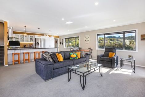 Photo of property in 16 Bluejacket Place, Whitby, Porirua, 5024