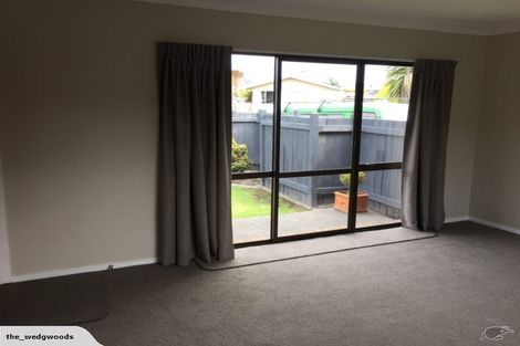 Photo of property in 2/20 Fife Crescent, Tamatea, Napier, 4112