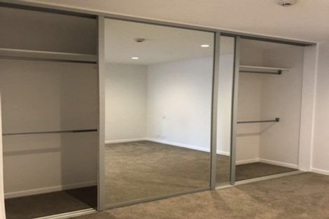 Photo of property in 6a Nugent Street, Grafton, Auckland, 1023