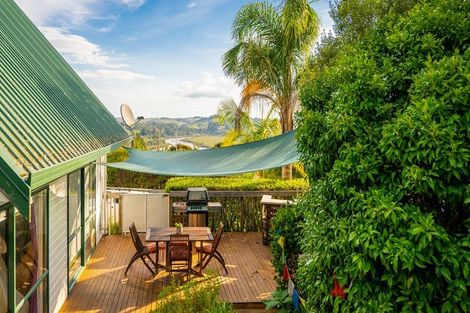 Photo of property in 320 Whangaparaoa Road, Stanmore Bay, Whangaparaoa, 0932