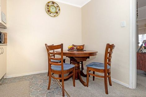 Photo of property in 27 Totara Street, Te Hapara, Gisborne, 4010