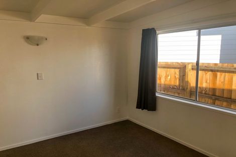 Photo of property in 151 Bruce Mclaren Road, Henderson, Auckland, 0612