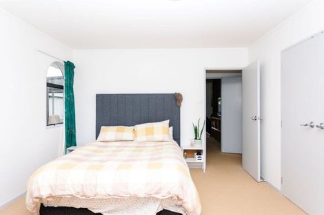 Photo of property in 25 Neptune Street, Dannevirke, 4930