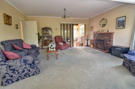 Photo of property in 12 Taverner Street, Carterton, 5713