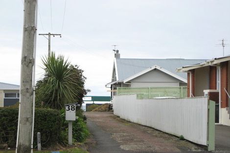 Photo of property in 38a Whiteley Street, Moturoa, New Plymouth, 4310