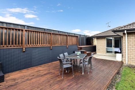 Photo of property in 11 Te Ironui Place, Huntington, Hamilton, 3210