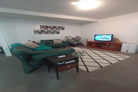 Photo of property in 75 Mountbatten Avenue, Hillcrest, Auckland, 0627