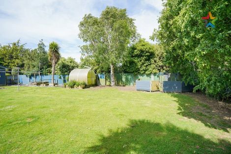 Photo of property in 30 Kilmarnock Street, Wallacetown, 9816