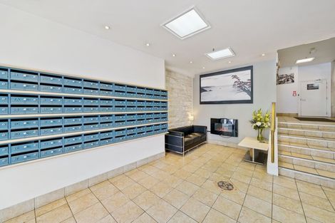 Photo of property in Terrace Garden Apartments, 13b/120 The Terrace, Wellington Central, Wellington, 6011