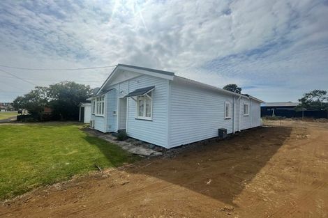 Photo of property in 6 Strange Street, Waitara, 4320