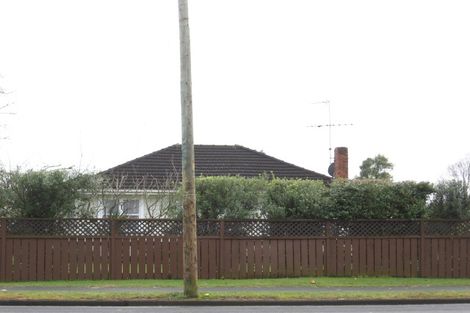 Photo of property in 2/102 Settlement Road, Papakura, 2110
