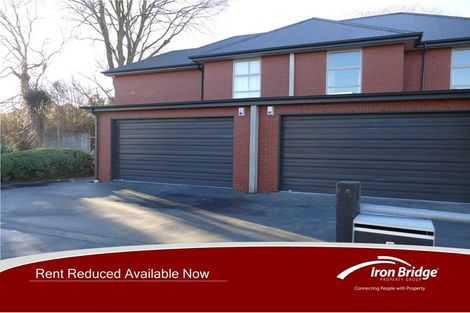 Photo of property in 17a Athol Terrace, Upper Riccarton, Christchurch, 8041