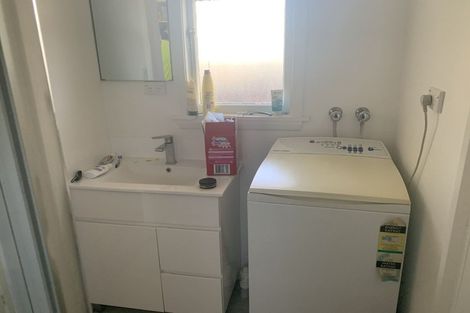 Photo of property in 2 Owens Terrace, Upper Riccarton, Christchurch, 8041