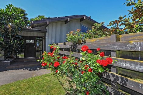 Photo of property in 100 Flaxmere Avenue, Flaxmere, Hastings, 4120