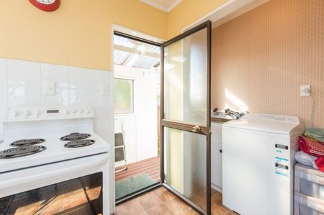 Photo of property in 27 Ranui Road, Stoke, Nelson, 7011