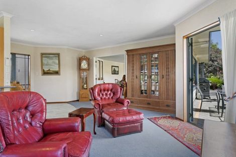 Photo of property in 50 Acacia Bay Road, Nukuhau, Taupo, 3330