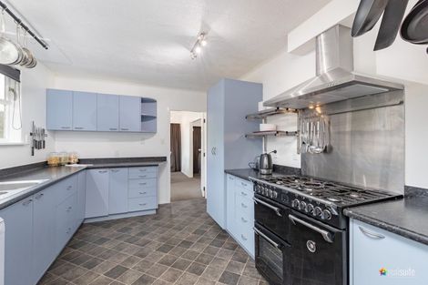 Photo of property in 24 Jocelyn Crescent, Pinehaven, Upper Hutt, 5019