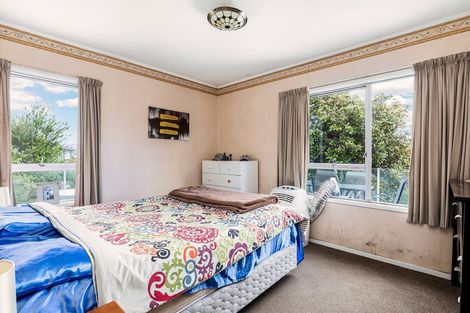 Photo of property in 11 Terra Nova Street, Glen Eden, Auckland, 0602