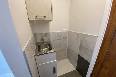 Photo of property in 173 Vipond Road, Stanmore Bay, Whangaparaoa, 0932