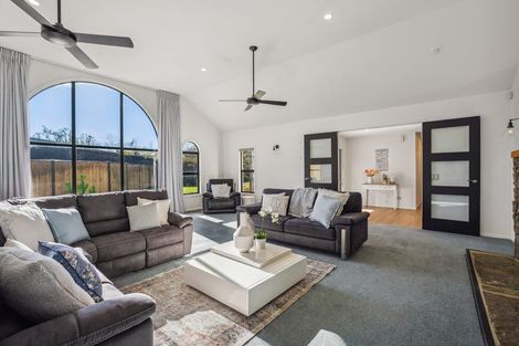 Photo of property in 32 Pisa Moorings Road, Mount Pisa, Cromwell, 9383