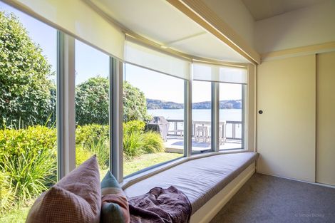 Photo of property in Wallis Street, Raglan, 3225