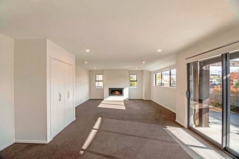 Photo of property in 12 Waenga Drive, Cromwell, 9310