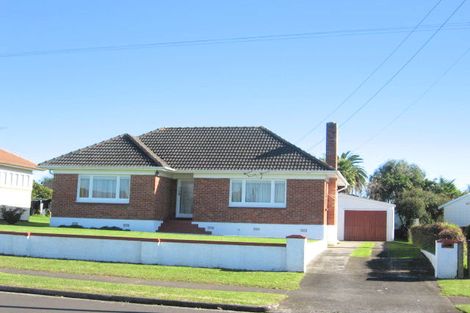 Photo of property in 6 Frances Street, Manurewa, Auckland, 2102