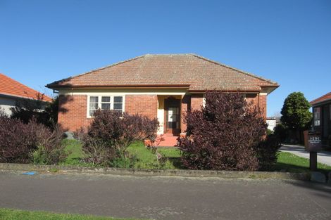 Photo of property in 262 College Street, West End, Palmerston North, 4412