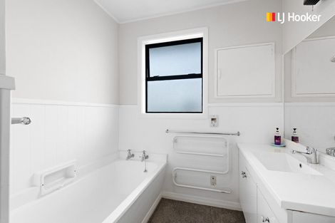 Photo of property in 18 Elizabeth Avenue, East Taieri, Mosgiel, 9024