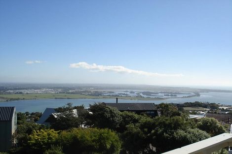 Photo of property in 1/224 Cannon Hill Crescent, Mount Pleasant, Christchurch, 8081