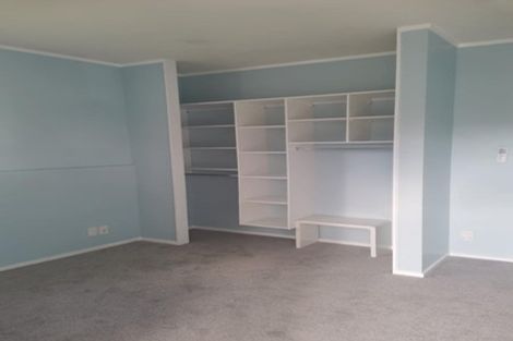 Photo of property in 10c Earl Road, Titirangi, Auckland, 0604