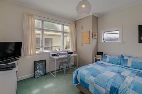 Photo of property in 17 Alpha Avenue, Strowan, Christchurch, 8052