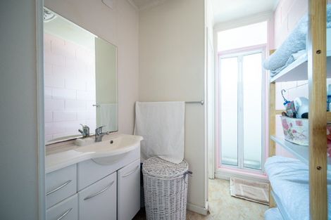 Photo of property in 17 Golf Road, Tahunanui, Nelson, 7011