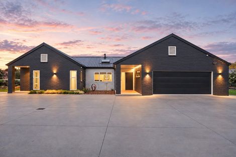 Photo of property in 2/50 Roto O Rangi Road, Leamington, Cambridge, 3432