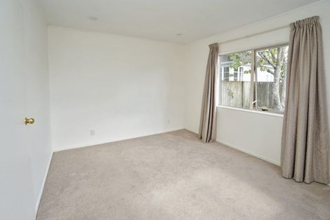 Photo of property in 5a Le Quesne Place, Fairfield, Hamilton, 3214