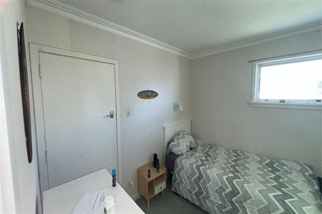 Photo of property in 21 Tainui Street, Welbourn, New Plymouth, 4312