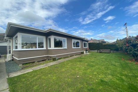 Photo of property in 79 Tipahi Street, Nelson South, Nelson, 7010