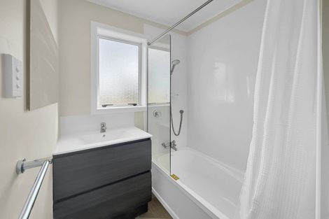 Photo of property in 16 Girvan Place, Tokoroa, 3420