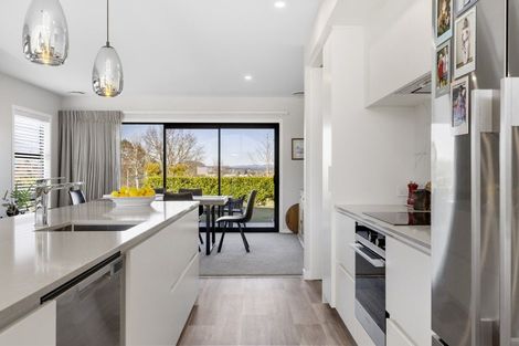 Photo of property in 6 Sorrento Drive, Rangatira Park, Taupo, 3330