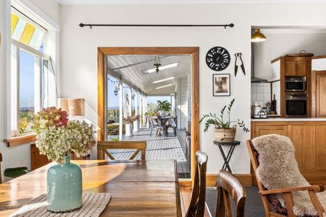 Photo of property in 20 Wheatley Road, Waiohiki, Napier, 4183