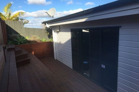 Photo of property in 43 Taioma Crescent, Te Atatu Peninsula, Auckland, 0610