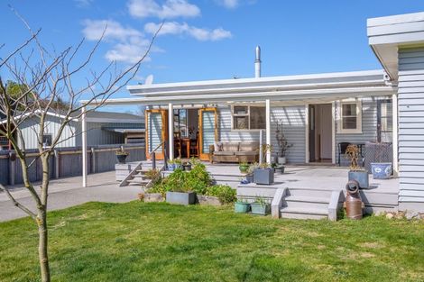 Photo of property in 52 Kempton Street, Greytown, 5712