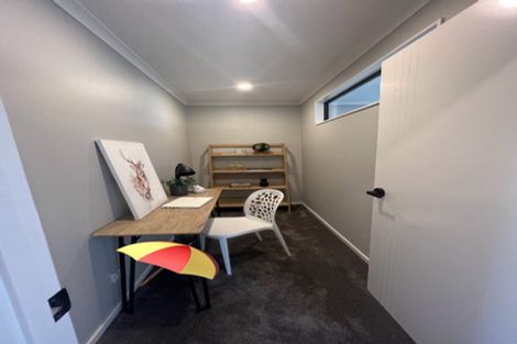 Photo of property in 2/1 Sundown Crescent, Melville, Hamilton, 3206